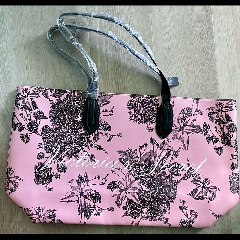 DESIGNED BY VICTORIA’S SECRET!!!! NWT TOTE PURSE - Picture 5 of 6